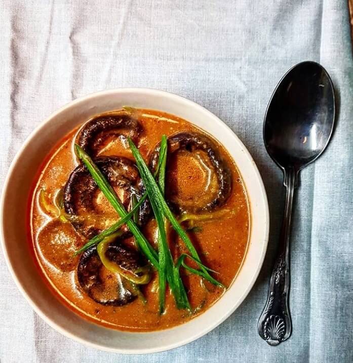 Mushroom curry by Jack Monroe